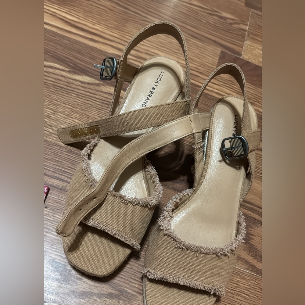 Brand new, lucky brand wedge sandals. Size 10.